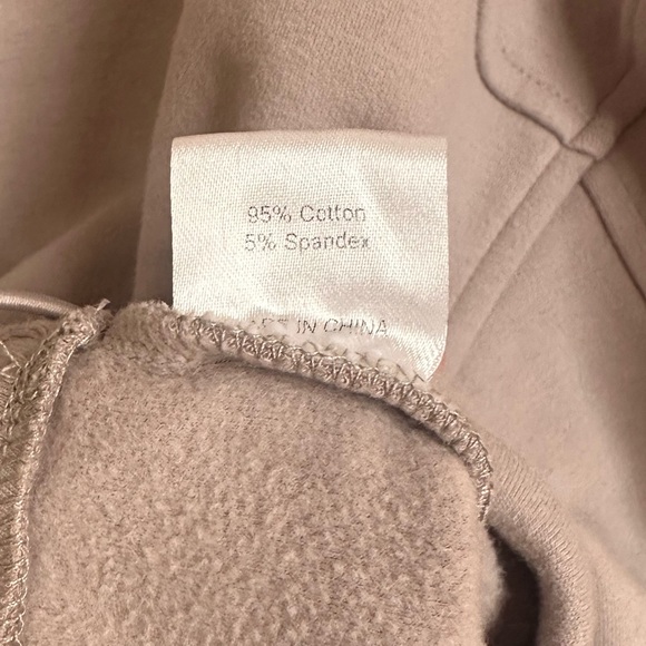 Gold Hinge Cinched Zip-Up Jacket - Picture 8 of 8